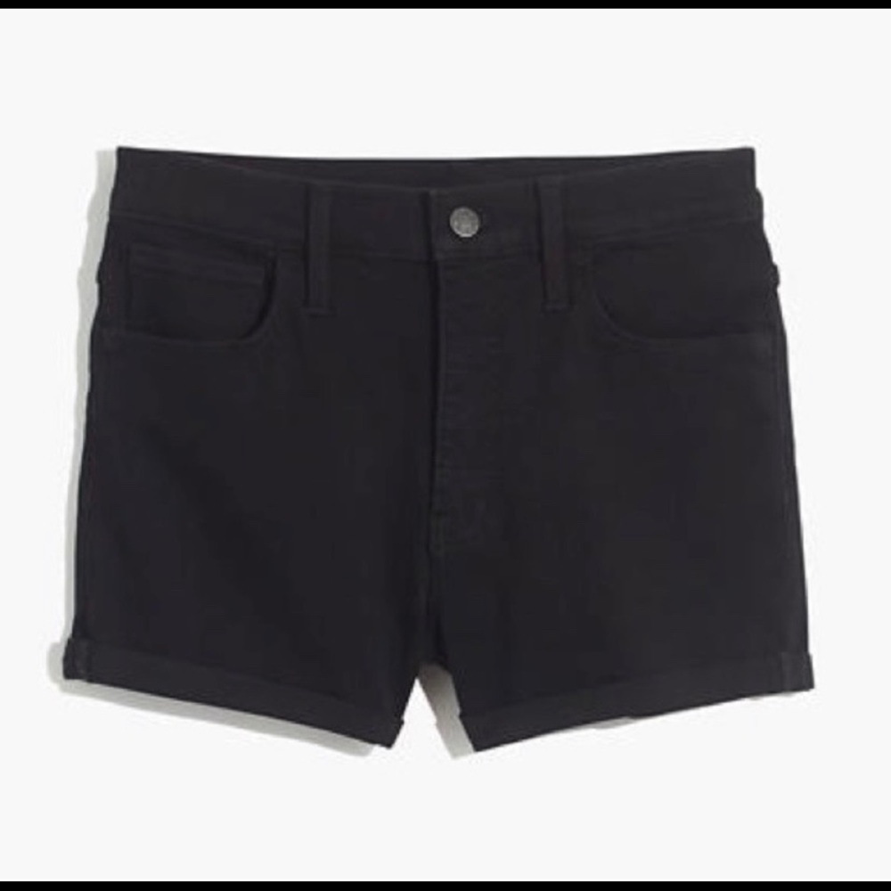 Madewell Roadtripper Jean Shorts in Bennett